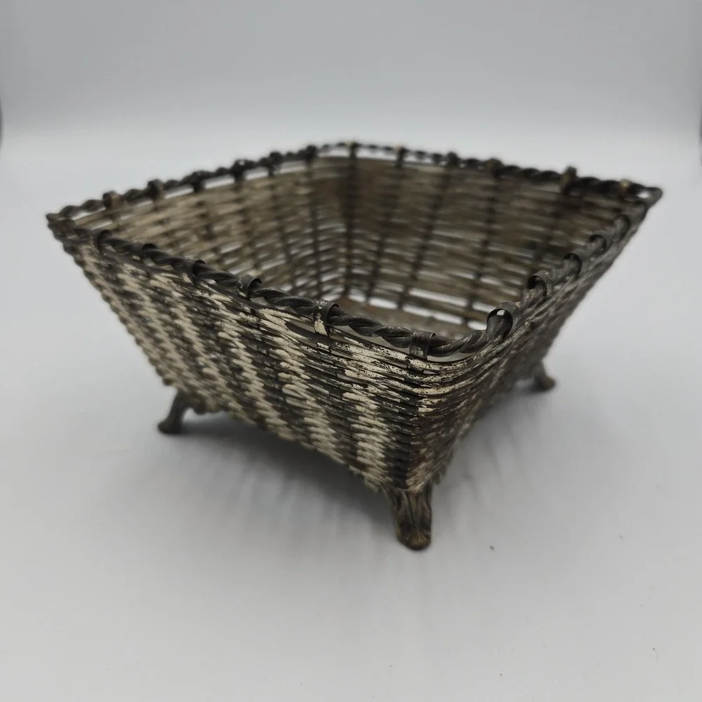 VTG Brass Square Woven Basket‎ 5.25